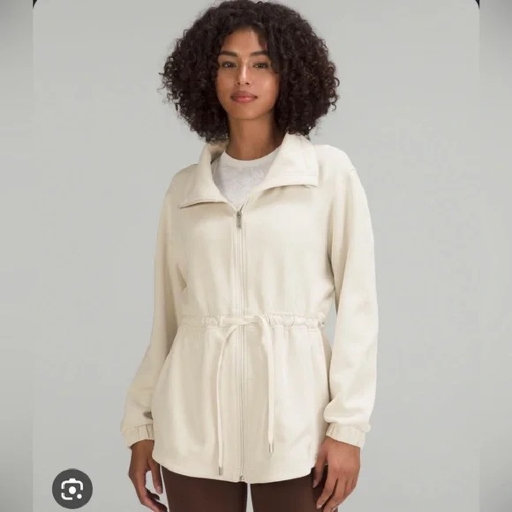 Lululemon Softstreme Cinch Jacket